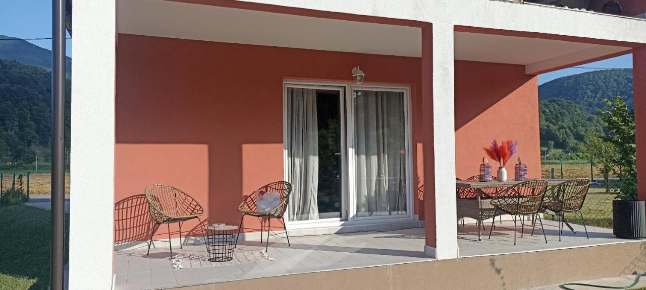 Holiday Home Dani Bihać Екстериор снимка