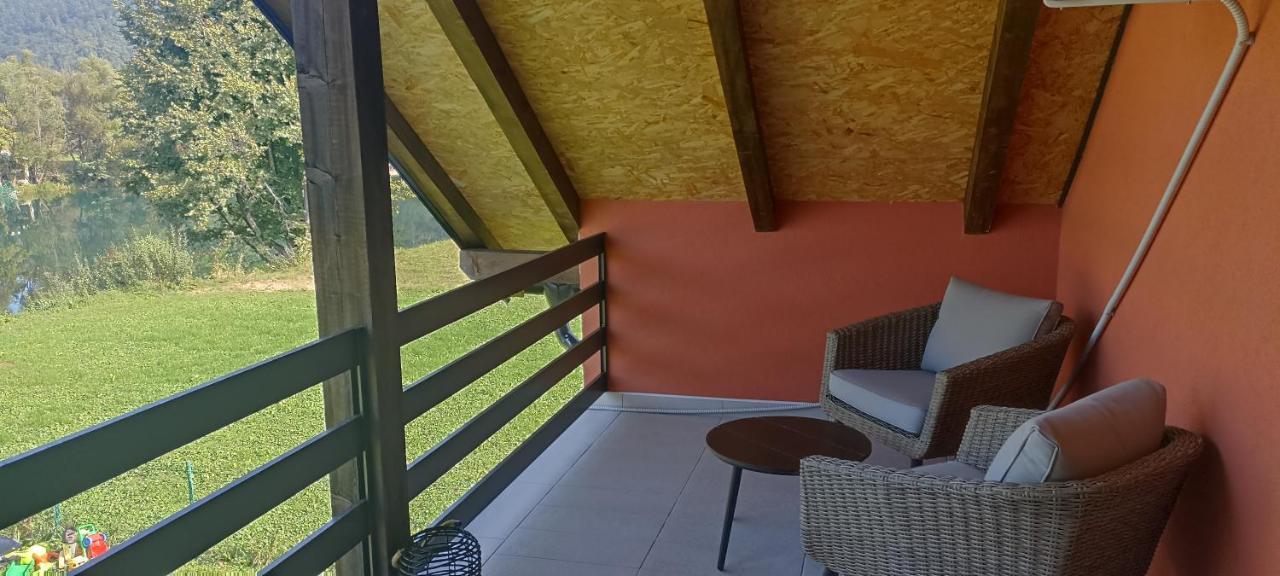 Holiday Home Dani Bihać Екстериор снимка